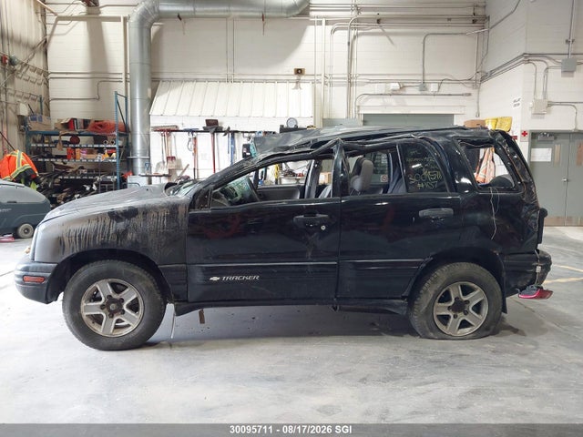 2003 Chevrolet Tracker მანქანა იყიდება აუქციონზე, vin: 2CNBJ13C736912780, აუქციონის ნომერი: 30095711