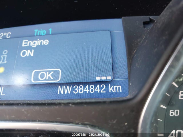 1FADP3K2XEL328700 Ford FOCUS SE