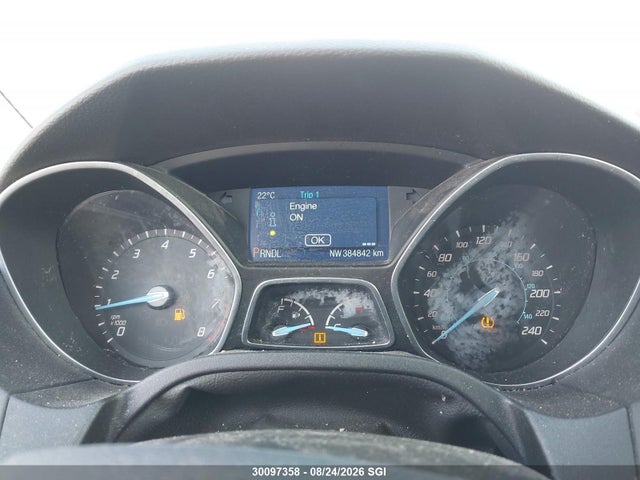 1FADP3K2XEL328700 Ford FOCUS SE