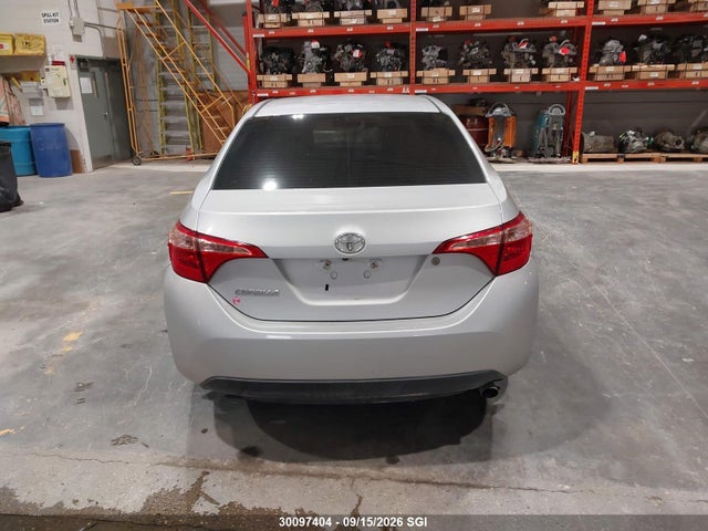 2T1BURHE5KC229526 Toyota COROLLA CE