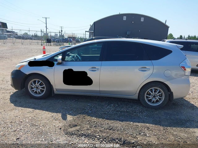 30095723 :رقم المزاد ، JTDZN3EU0C3028549 vin ، 2012 Toyota Prius V مزاد بيع