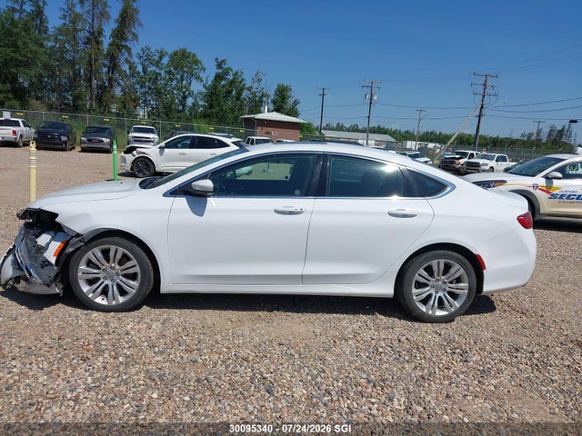 Chrysler 200 Limited 2015 1C3CCCAG6FN740797 Image 14