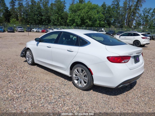 Chrysler 200 Limited 2015 1C3CCCAG6FN740797 Image 3