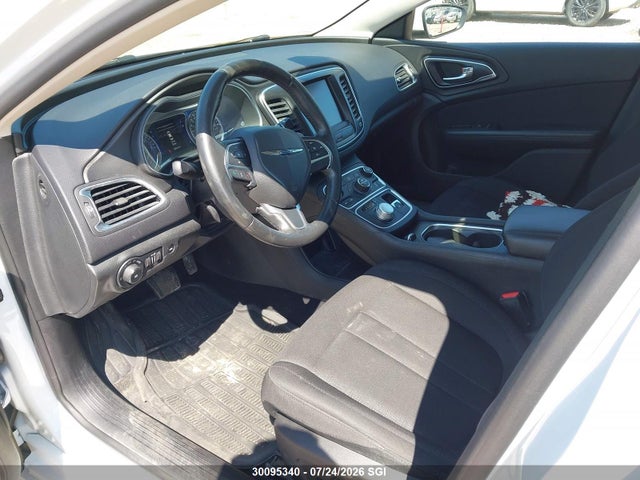 Chrysler 200 Limited 2015 1C3CCCAG6FN740797 Image 7