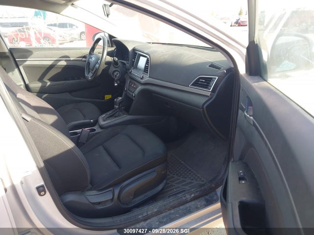 30097427 :رقم المزاد ، KMHD84LF2JU600462 vin ، 2018 Hyundai Elantra Sel/value/limited مزاد بيع