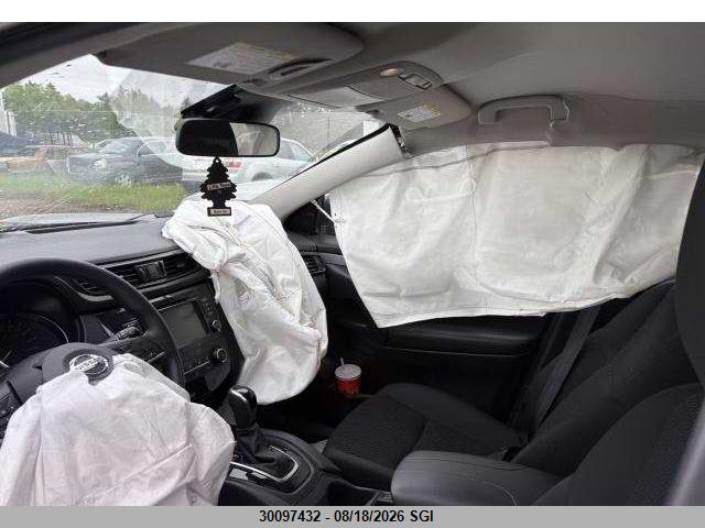 JN1BJ1AW7PW101254 Nissan Qashqai S