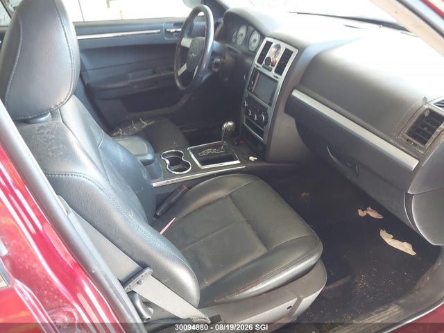 30094880 :رقم المزاد ، 2C3CA5CVXAH161004 vin ، 2010 Chrysler 300 Touring مزاد بيع