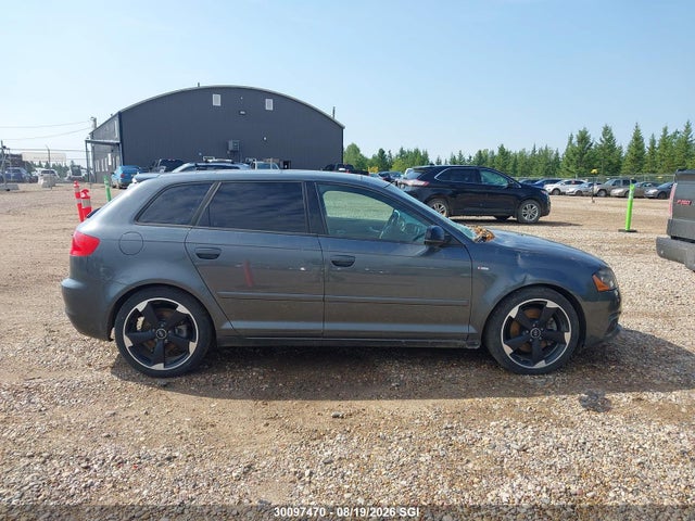Продажа на аукционе авто 2013 Audi A3 Premium, vin: WAUDFCFMXDA025285, номер лота: 30097470
