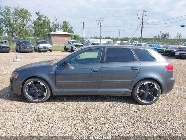 Продажа на аукционе авто 2013 Audi A3 Premium, vin: WAUDFCFMXDA025285, номер лота: 30097470