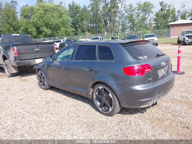 Продажа на аукционе авто 2013 Audi A3 Premium, vin: WAUDFCFMXDA025285, номер лота: 30097470