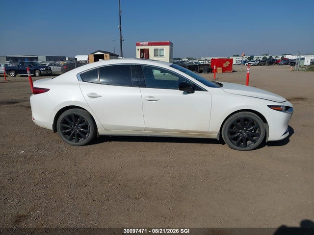 JM1BPBDYXR1715973 Mazda 3 Gt