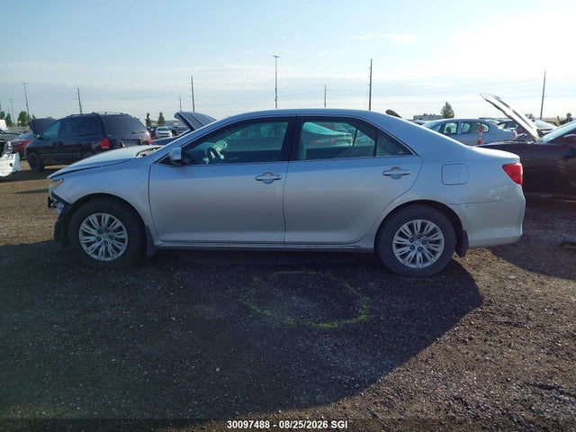 4T1BF1FK1EU751822 Toyota Camry L/se/le/xle
