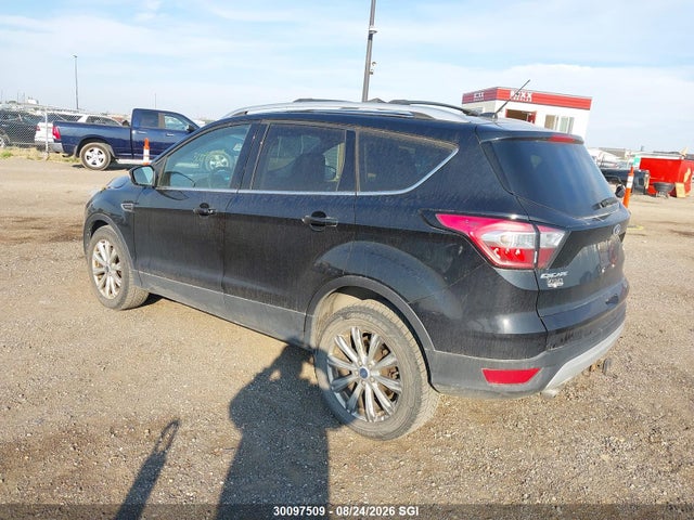 Ford Escape Titanium 2017 1FMCU9J99HUE98881 Image 3