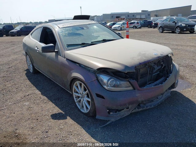Продаж на аукціоні авто 2014 Mercedes-benz C 350 4matic, vin: WDDGJ8JBXEG301535, номер лоту: 30097510