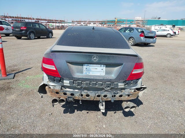30097510 :رقم المزاد ، WDDGJ8JBXEG301535 vin ، 2014 Mercedes-benz C 350 4matic مزاد بيع