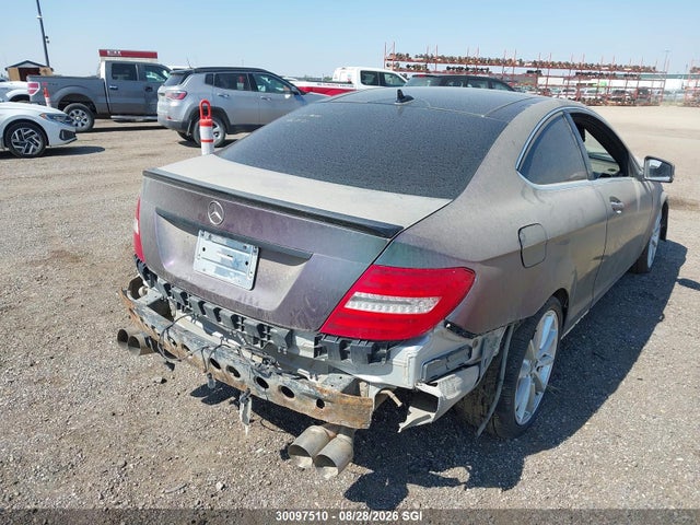 30097510 :رقم المزاد ، WDDGJ8JBXEG301535 vin ، 2014 Mercedes-benz C 350 4matic مزاد بيع