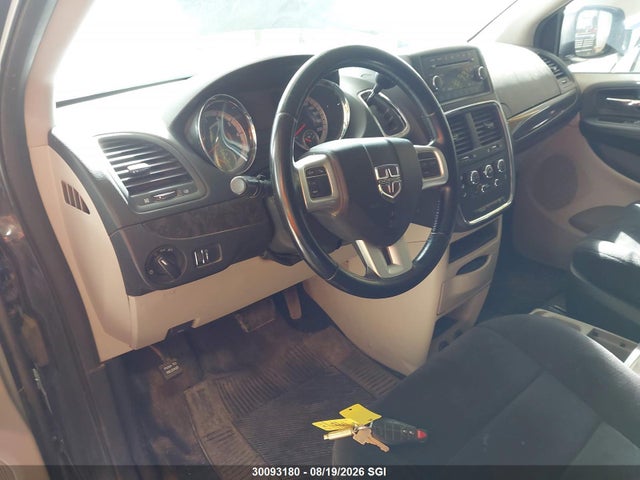 30093180 :رقم المزاد ، 2D4RN4DG3BR672301 vin ، 2011 Dodge Grand Caravan Express مزاد بيع