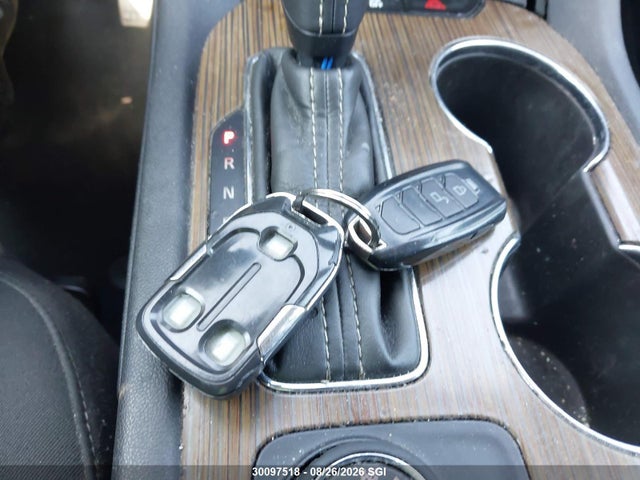 1GKKNRLSXJZ165048 GMC ACADIA SLE