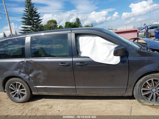 2C4RDGEG1JR313902 Dodge Grand Caravan Gt