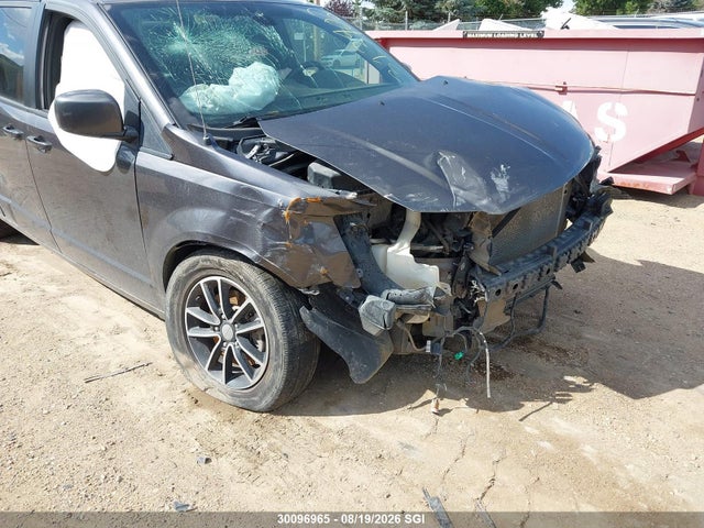 2C4RDGEG1JR313902 Dodge Grand Caravan Gt