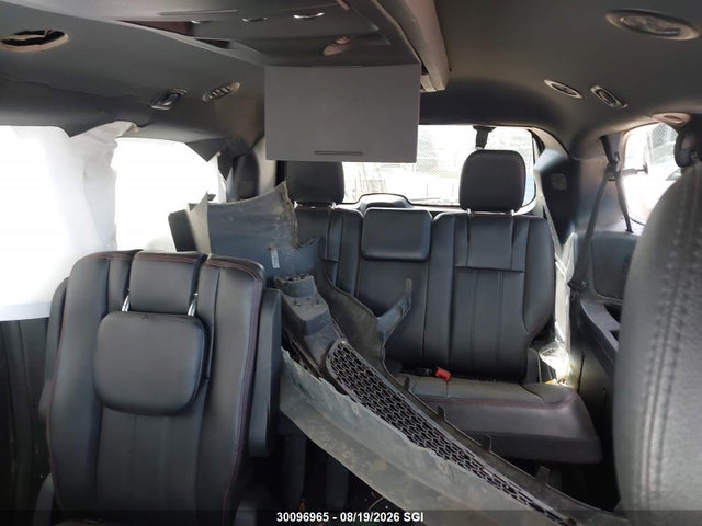 2C4RDGEG1JR313902 Dodge Grand Caravan Gt