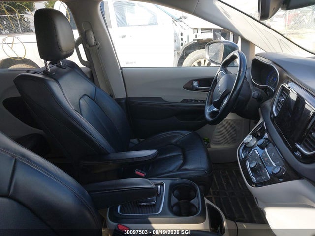 Chrysler Pacifica Touring L Plus 2017 2C4RC1EG6HR798211 Image 5
