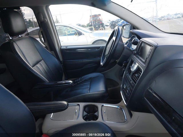 30095885 :رقم المزاد ، 2C4RC1CG2DR671016 vin ، 2013 Chrysler Town & Country Touring L مزاد بيع