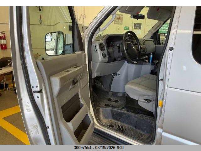 Продажа на аукционе авто 2011 Ford Econoline E350 Super Duty Wagon, vin: 1FBNE3BL0BDA26663, номер лота: 30097554