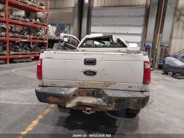 2015 Ford F250 Super Duty მანქანა იყიდება აუქციონზე, vin: 1FTBF2B67FEB65382, აუქციონის ნომერი: 30096128