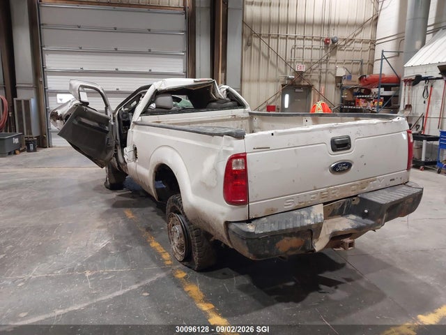 2015 Ford F250 Super Duty მანქანა იყიდება აუქციონზე, vin: 1FTBF2B67FEB65382, აუქციონის ნომერი: 30096128