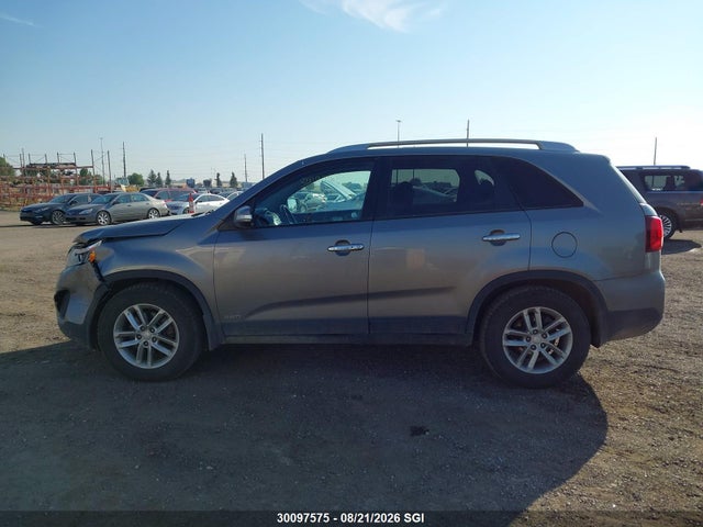 KIA SORENTO LX 2014 5XYKTDA7XEG468063 Image 13