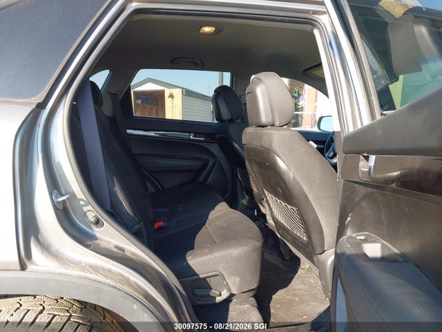 KIA SORENTO LX 2014 5XYKTDA7XEG468063 Image 8