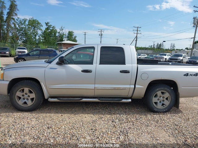 30094492 :رقم المزاد ، 1D7HW48N95S136511 vin ، 2005 Dodge Dakota Quad Slt مزاد بيع