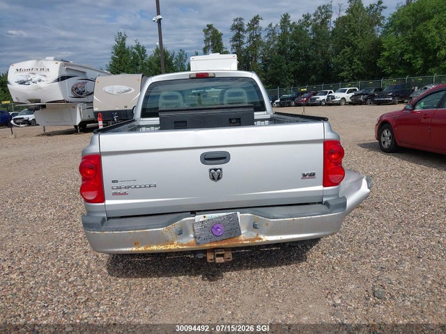 30094492 :رقم المزاد ، 1D7HW48N95S136511 vin ، 2005 Dodge Dakota Quad Slt مزاد بيع