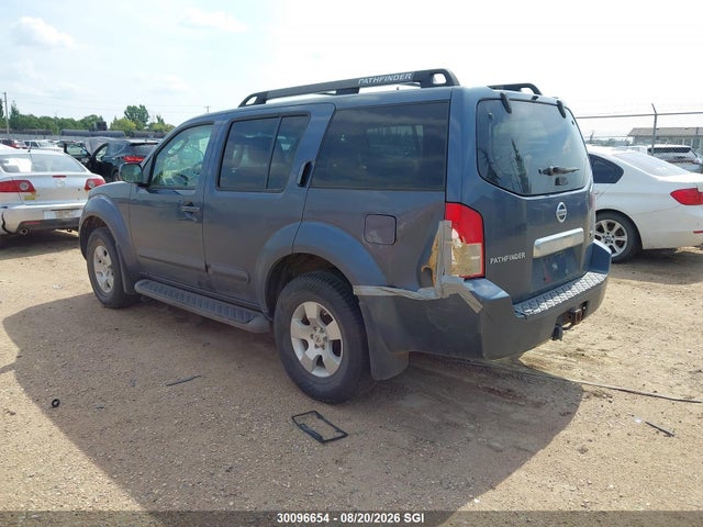 30096654 :رقم المزاد ، 5N1AR18W57C631680 vin ، 2007 Nissan Pathfinder Le/se/xe مزاد بيع