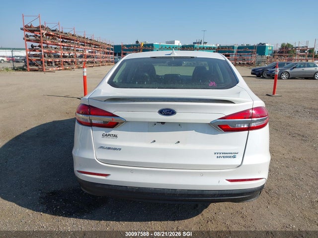 3FA6P0RU3KR227087 Ford Fusion Titanium