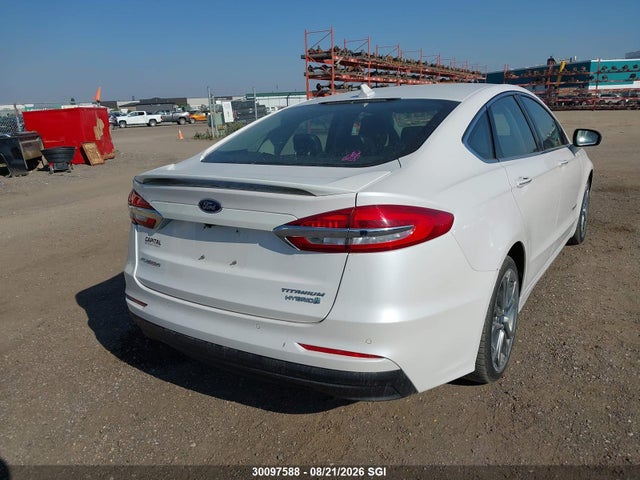 3FA6P0RU3KR227087 Ford Fusion Titanium