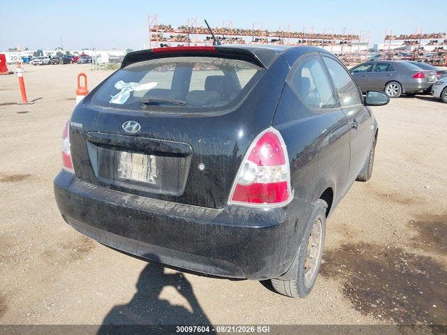 2008 Hyundai Accent Gs მანქანა იყიდება აუქციონზე, vin: KMHCN35C68U071299, აუქციონის ნომერი: 30097604