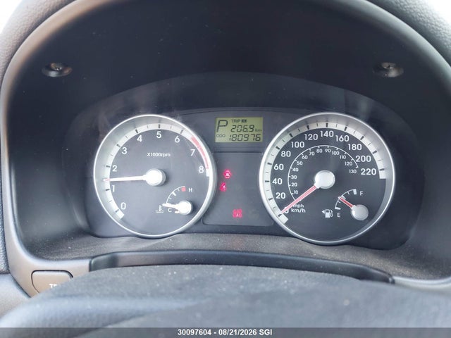 2008 Hyundai Accent Gs მანქანა იყიდება აუქციონზე, vin: KMHCN35C68U071299, აუქციონის ნომერი: 30097604