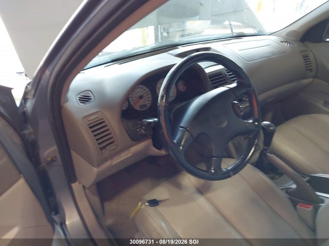 Продажа на аукционе авто 2000 Nissan Maxima Gle/gxe/se, vin: JN1CA31A9YT009375, номер лота: 30096731