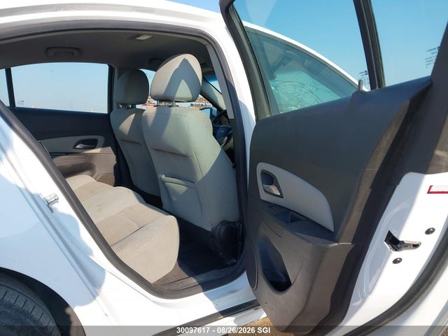 30097617 :رقم المزاد ، 1G1PF5SC8C7403097 vin ، 2012 Chevrolet Cruze Lt مزاد بيع
