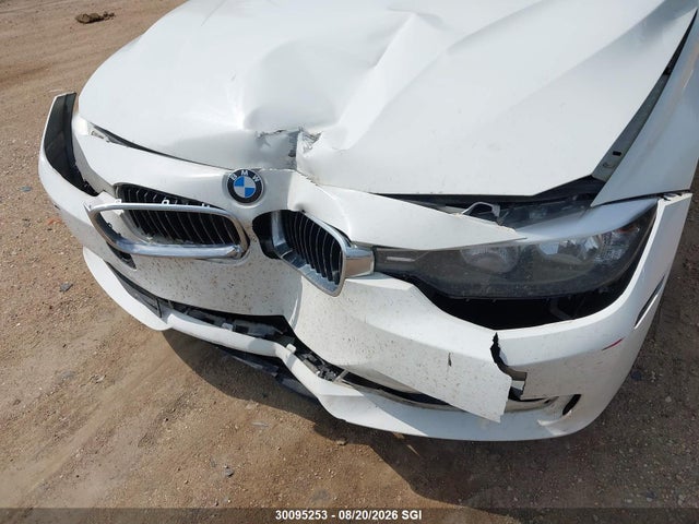 30095253 :رقم المزاد ، WBA3B3C51DF542756 vin ، 2013 Bmw 328 Xi مزاد بيع