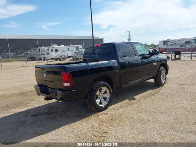 30097624 :رقم المزاد ، 1C6RR7MT1DS634588 vin ، 2013 Ram 1500 Sport مزاد بيع