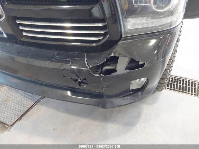 30097624 :رقم المزاد ، 1C6RR7MT1DS634588 vin ، 2013 Ram 1500 Sport مزاد بيع