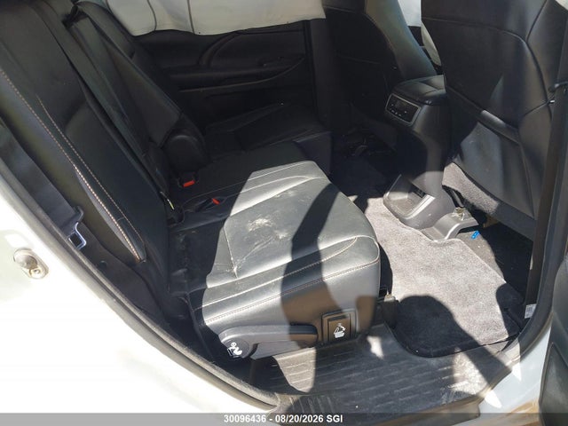 Продажа на аукционе авто 2018 Toyota Highlander Se/xle, vin: 5TDJZRFHXJS549201, номер лота: 30096436
