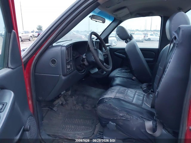 2000 Chevrolet Silverado C1500 მანქანა იყიდება აუქციონზე, vin: 1GCEC14V3YZ367829, აუქციონის ნომერი: 30097626