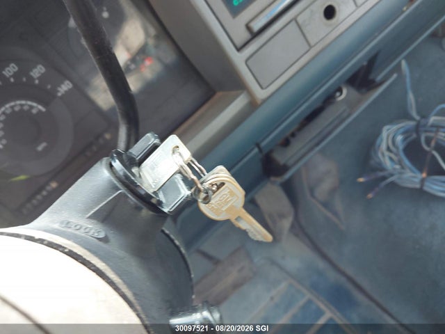30097521 :رقم المزاد ، 2GTEC14K0L1500019 vin ، 1990 Gmc Sierra C1500 مزاد بيع