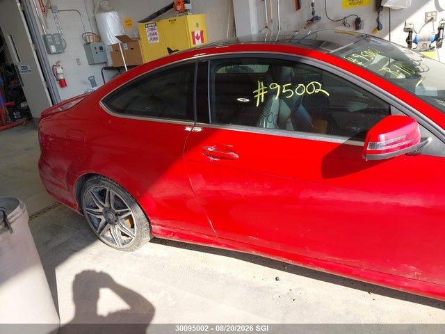 WDDGJ8JB3EG221431 Mercedes-Benz C 350 4matic