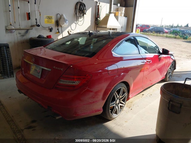 WDDGJ8JB3EG221431 Mercedes-Benz C 350 4matic