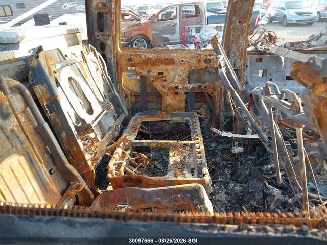 Продажа на аукционе авто 2001 Gmc Sierra K2500 Heavy Duty, vin: 1GTHK23131F186676, номер лота: 30097666